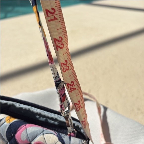 🆑loset 🆑clearance VERA BRADLEY Crossbody Bag/wallet RFID adjustable strap - Picture 11 of 11